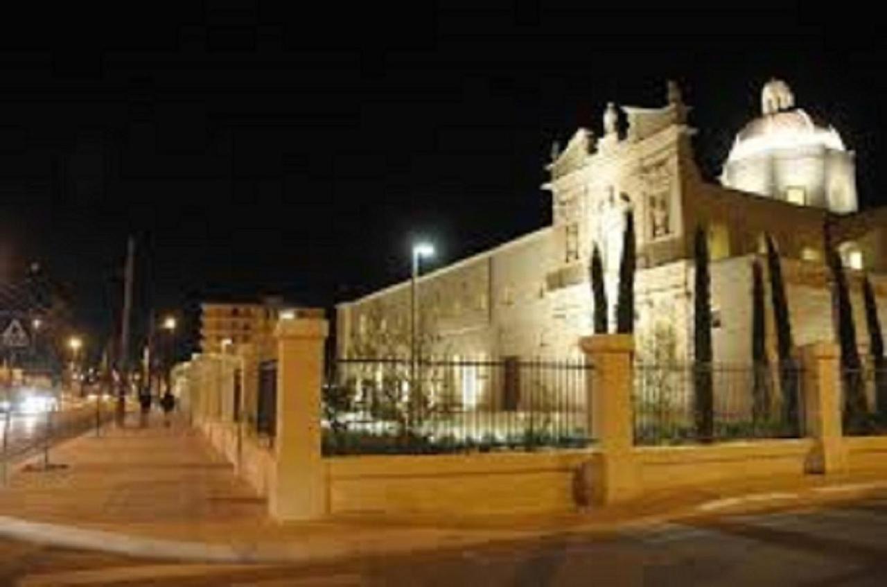Manzoni House Apartment Lecce Exterior foto